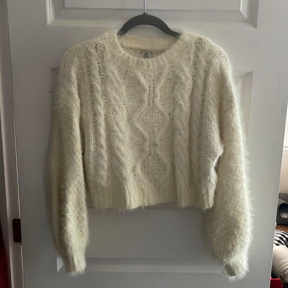 Urban sweater